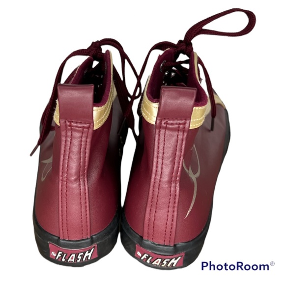 DC Comics The Flash Halloween Hi-Top Unisex Sneakers Size 8 - Picture 4 of 11